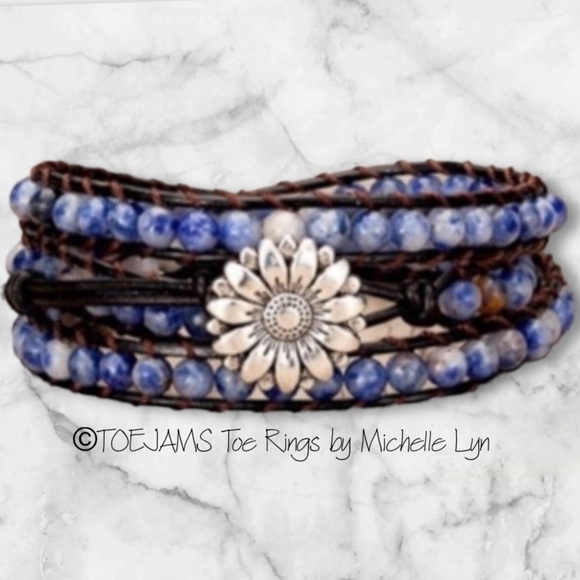 TOEJAMSToeRings Jewelry - FRIENDSHIP BRACELET Daisy Button Leather and Quartz Adjustable Wrap Hand…